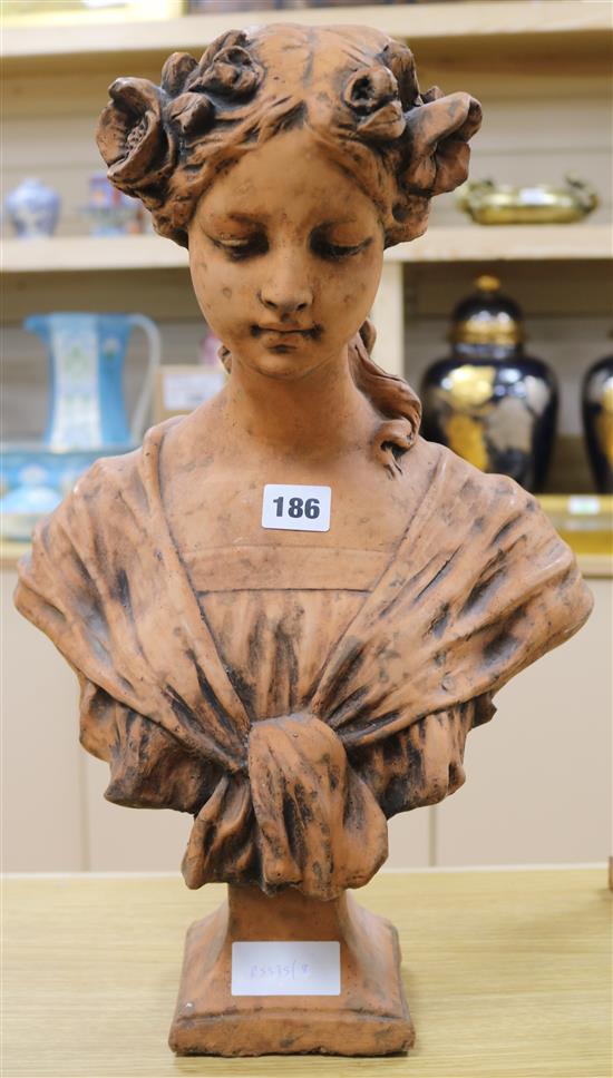 Terracotta bust H.47cm